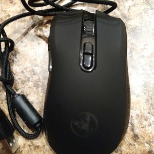 Gaming mouse LED rainbow